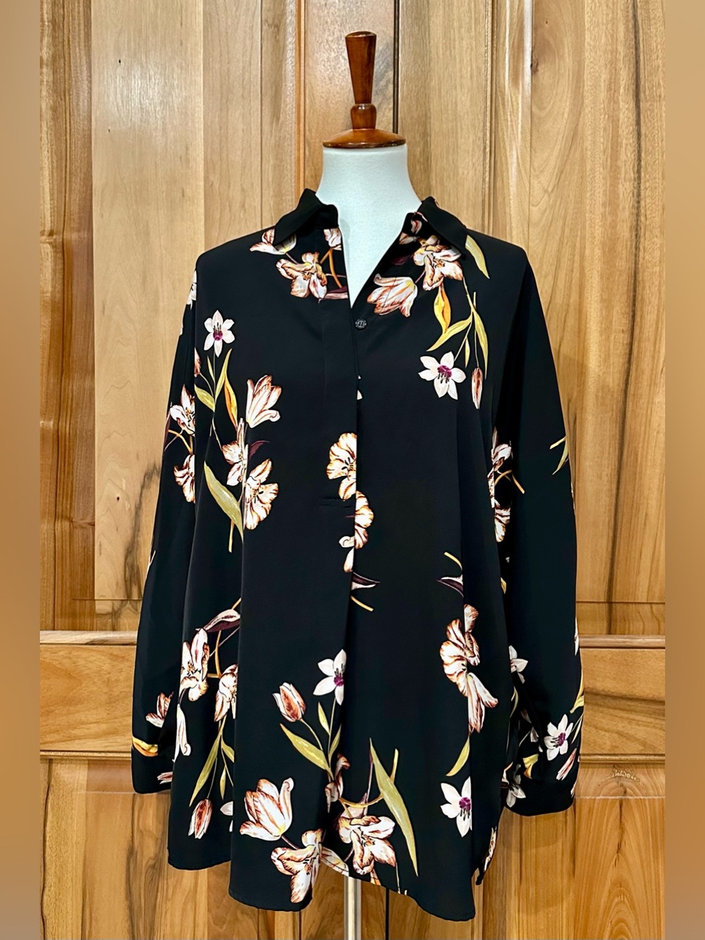 Catherine Malandrino Oversized Floral/Botanical Print 1/2 Button-Down Top EUC 1X